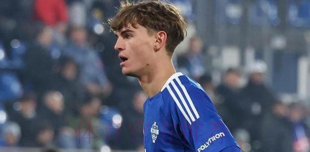 世体-皇马有意回购尼科-帕斯 多家英超队也想签他